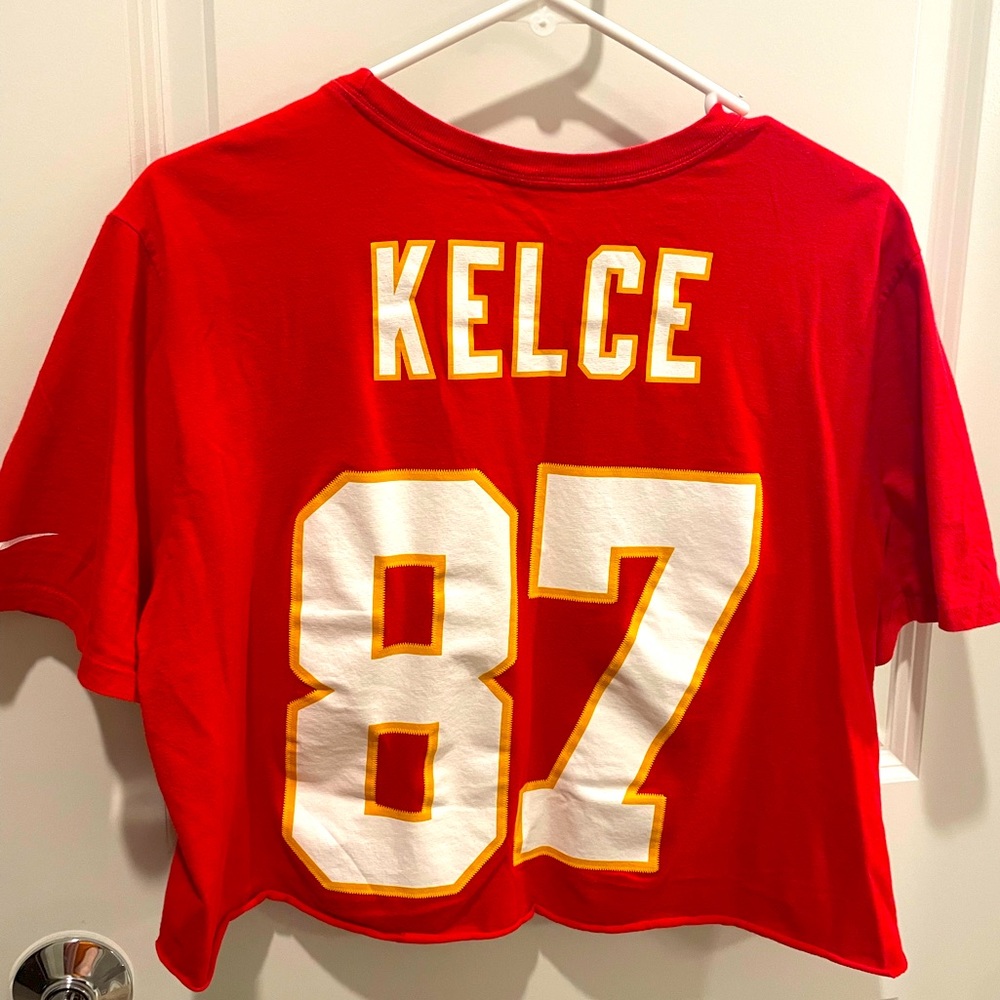 Kansas City Chiefs Travis Kelce #87 Nike crop top! Size is men’s large.